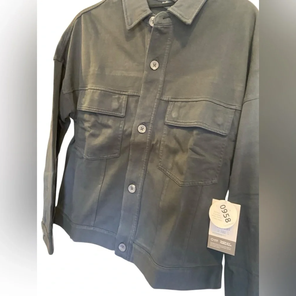 NWT Vuori mckenzie jacket WASHED BLACK Size: S_3